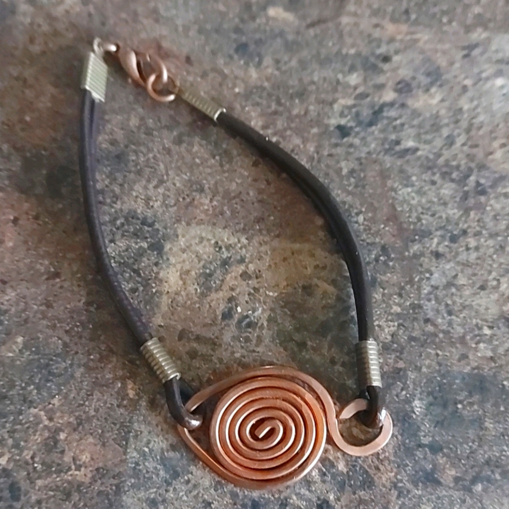 Leather 'find balance' bracelet
